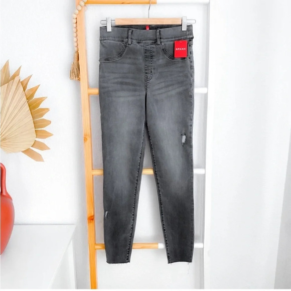 Spanx Distressed Ankle Skinny Jeans Vintage Gray High Rise Waisted NEW Small - Picture 3 of 15